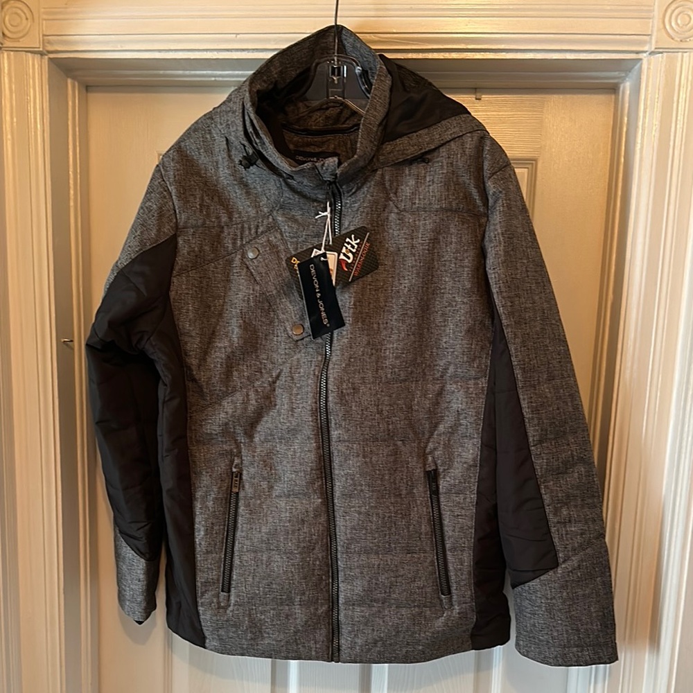 Men’s Devon & Jones Gray Performance Jacket Size L NWT